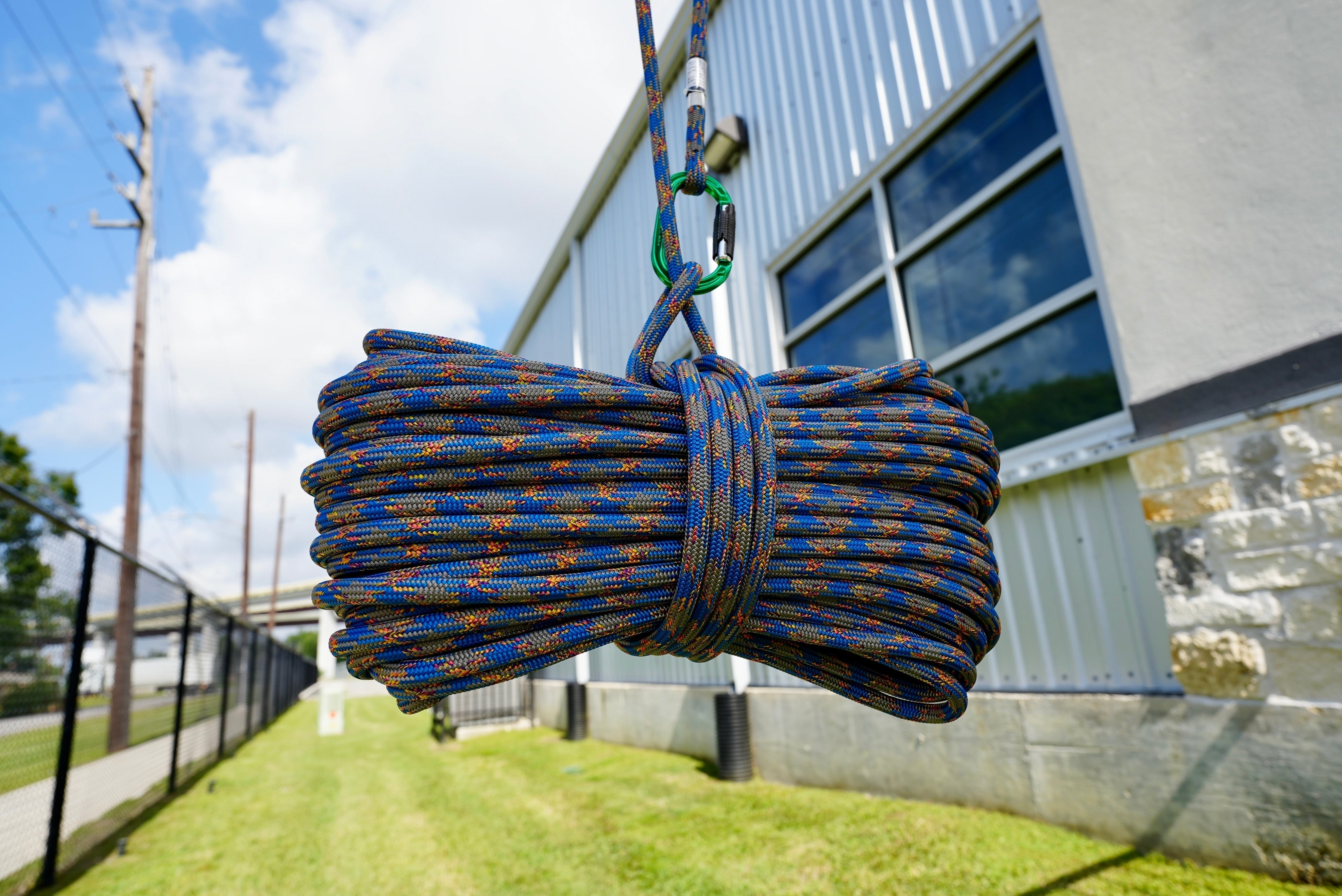 thumbnail image 2 of 600 FT Spool 12mm Kernmantle Static Climbing Rope – Just Under 1/2 Inch 2 of 2