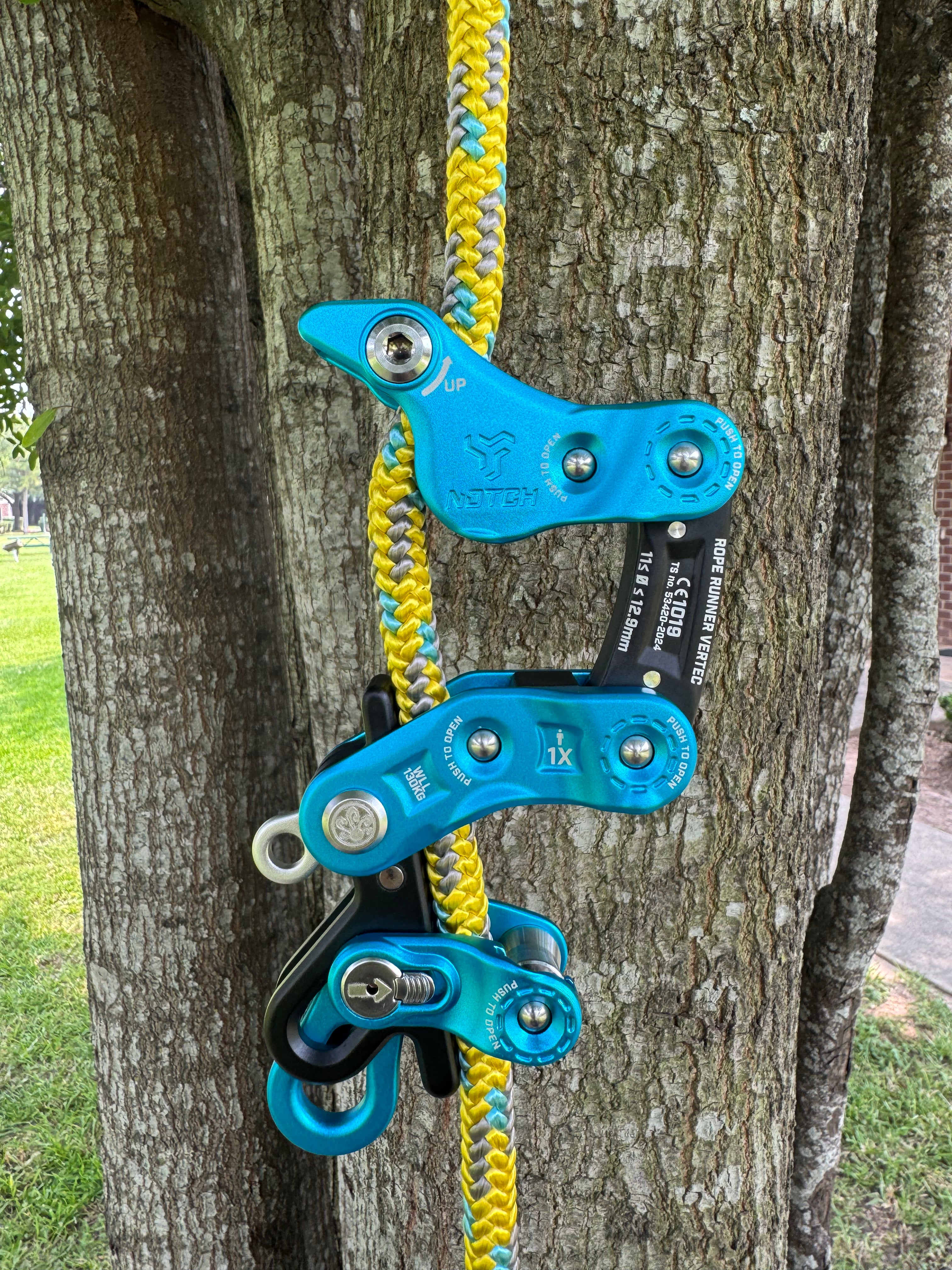 Arbo Space 12.1mm Ozark Climbing Line and Notch Rope Runner Vertec Bundle